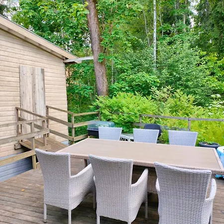 3 Apartment&terrace Апартаменты Эспоо