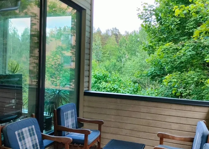 3 Apartment&terrace شقة *